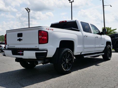 Used 2017 Chevrolet Silverado 2500 LTZ w/ Duramax Plus Package AWD/4WD image 9