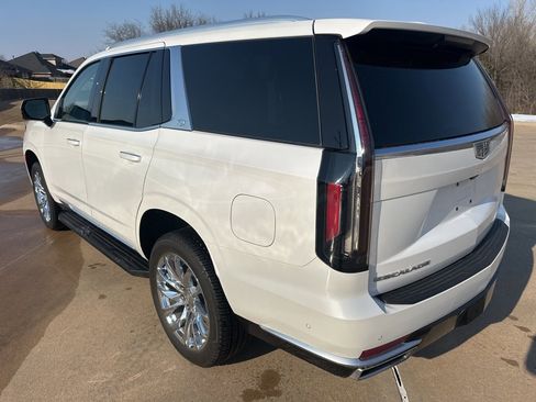 Used 2023 Cadillac Escalade Premium Luxury Platinum w/ LPO, Radiant Package image 2