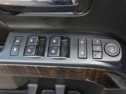 Used 2016 GMC Sierra 2500 Denali w/ Duramax Plus Package image 18