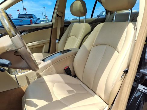 Used 2007 Mercedes-Benz E 350 Sedan image 16