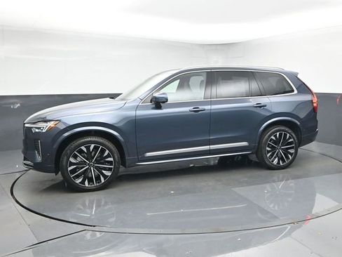 New 2026 Volvo XC90 B6 Plus w/ Protection Package Premier image 4