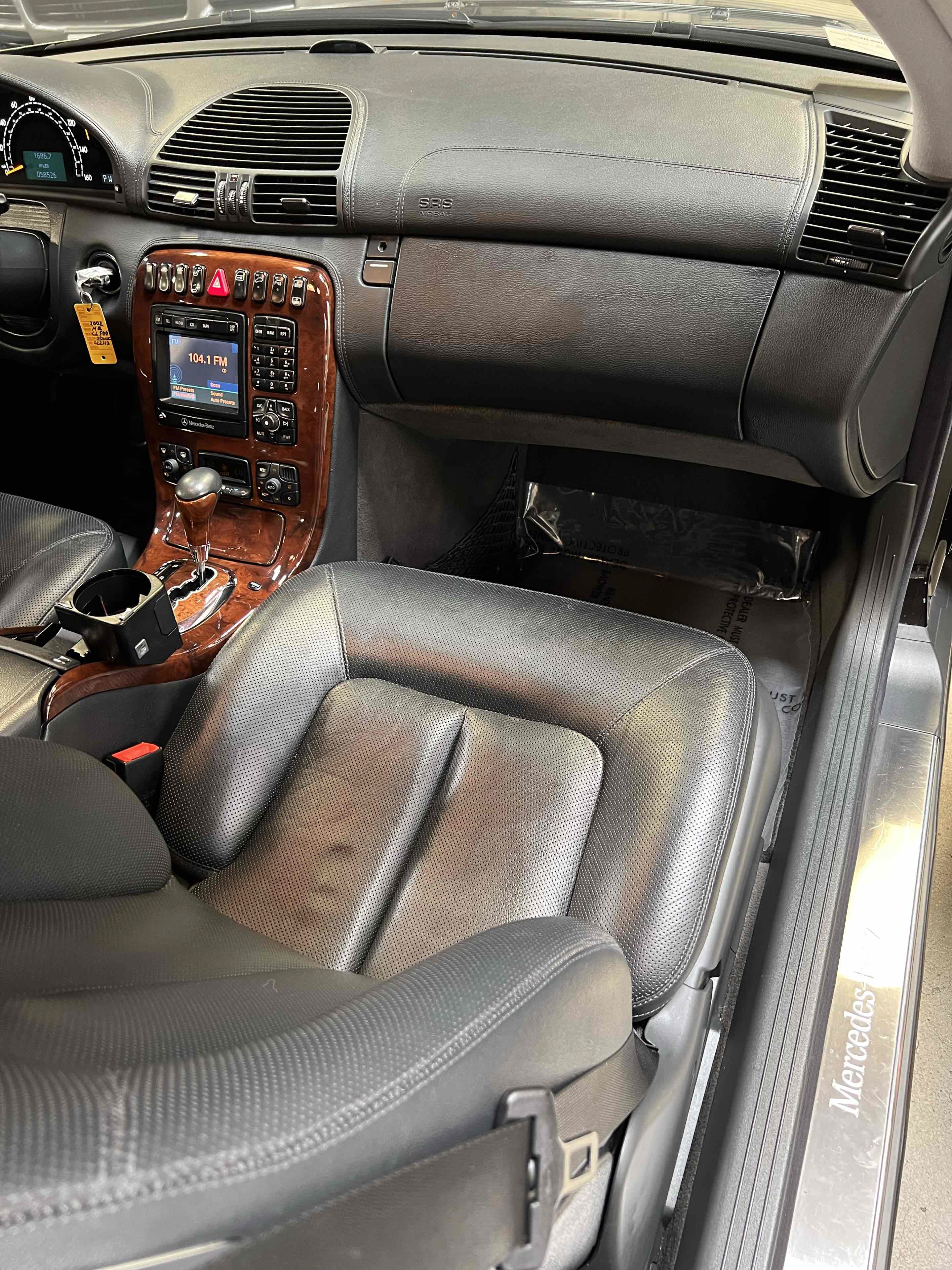Used 2002 Mercedes-Benz CL 500 image 32