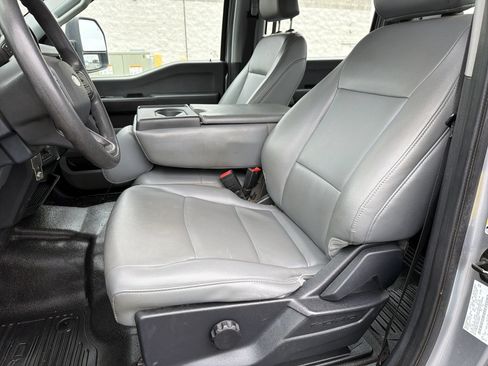 Used 2023 Ford F250 XL AWD/4WD image 8