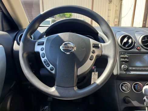 Used 2014 Nissan Rogue S w/ Convenience Package FWD image 34