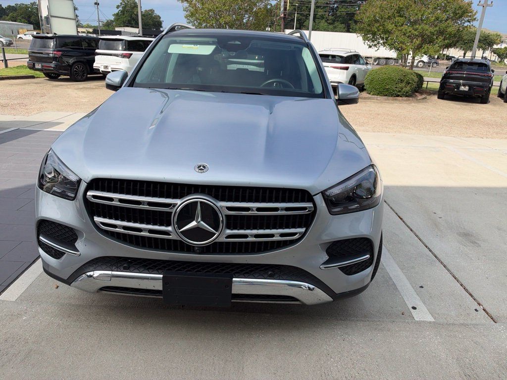 Used 2024 Mercedes-Benz GLE 350 4MATIC image 9
