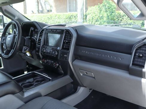 Used 2019 Ford F450 XLT w/ XLT Premium Package AWD/4WD image 38