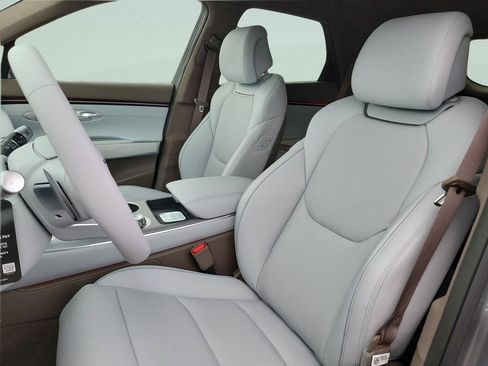 New 2026 Genesis GV70 2.5T Advanced AWD/4WD image 13