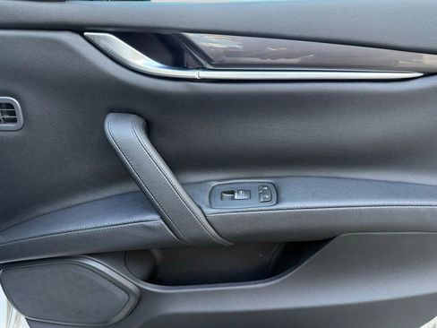 Used 2019 Maserati Ghibli S Q4 image 16