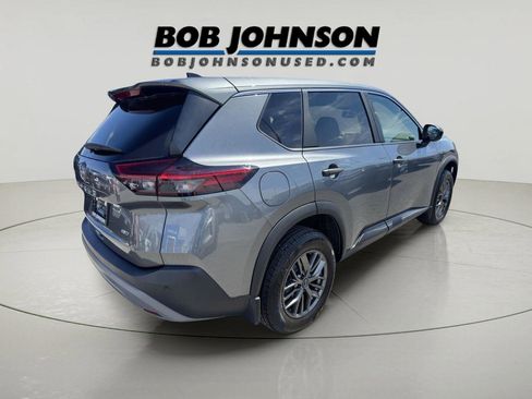 Used 2023 Nissan Rogue S AWD/4WD image 3