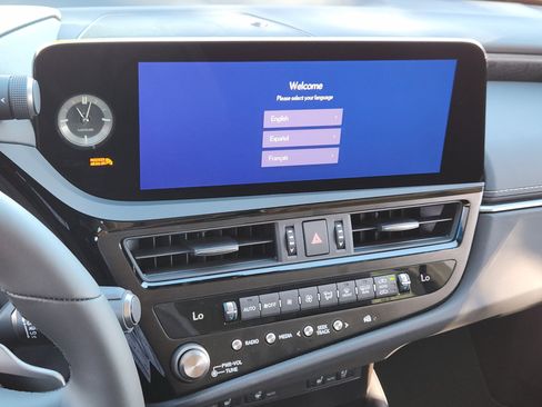 New 2025 Lexus ES 350 w/ Premium Package image 11