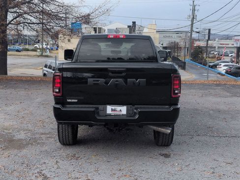 New 2026 RAM 2500 Big Horn AWD/4WD image 7