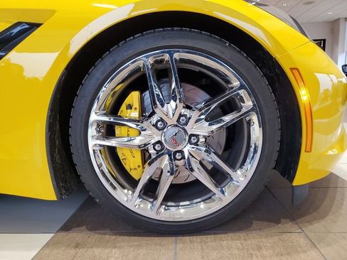 Used 2014 Chevrolet Corvette Stingray Convertible w/ 3LT Preferred Equipment Group image 7