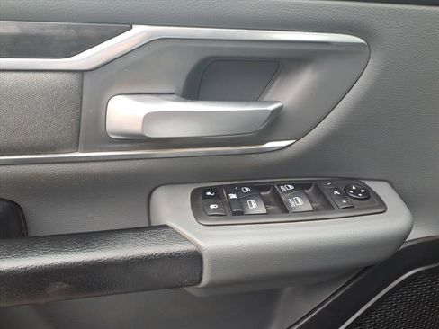 Used 2021 RAM 1500 Big Horn image 18