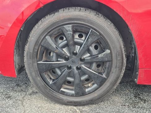 Used 2020 Toyota Corolla LE FWD image 22