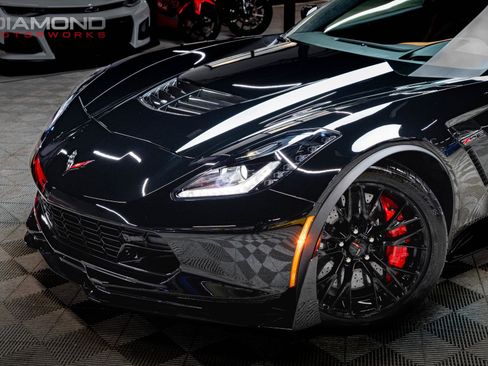 Used 2016 Chevrolet Corvette Z06 w/ 3LZ Preferred Equipment Group image 5