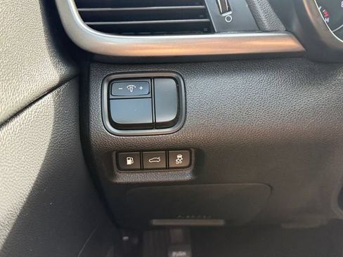 Used 2016 Kia Optima LX FWD image 23