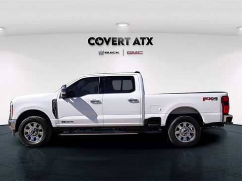 Used 2023 Ford F350 Lariat w/ Chrome Package image 5