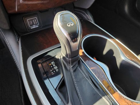 Used 2019 INFINITI QX60 Luxe w/ Sensory Package image 22