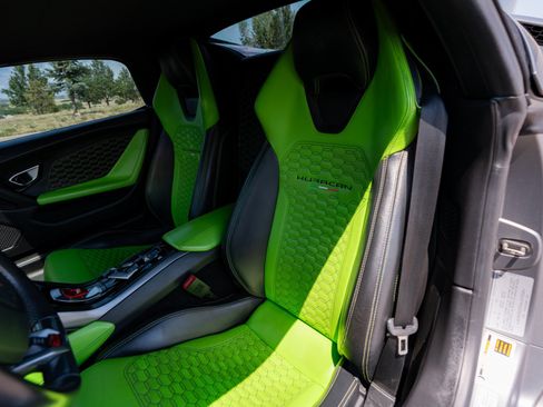 Used 2017 Lamborghini Huracan LP 580-2 RWD image 25