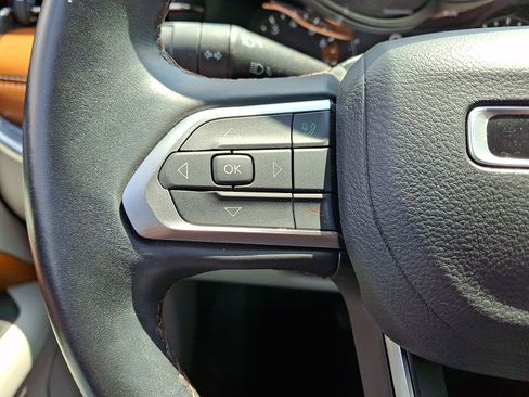 Used 2022 Jeep Compass Limited AWD/4WD image 17