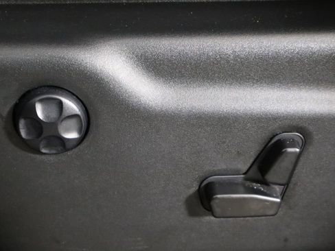 Used 2025 Dodge Durango GT image 24