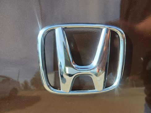Used 2015 Honda Accord EX-L image 9