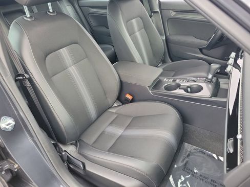 Used 2025 Honda Civic Sport image 17