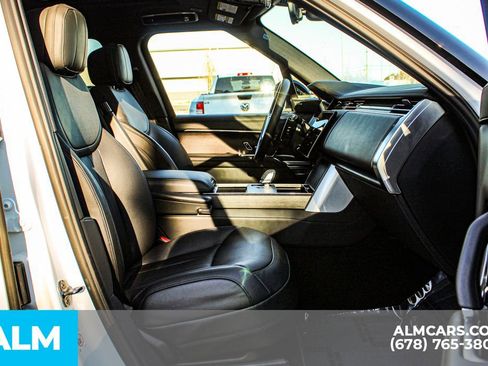 Used 2024 Land Rover Range Rover SE image 21
