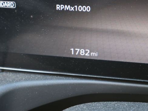 Used 2026 Nissan Sentra SR w/ Floor Mat Package FWD image 10