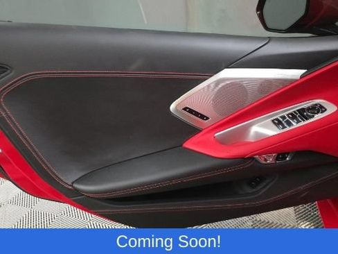 Used 2021 Chevrolet Corvette Stingray Premium Conv w/ Z51 Performance Package RWD image 9