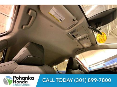 Used 2025 Toyota RAV4 XLE image 28