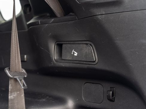 Used 2022 Mitsubishi Outlander SE AWD/4WD image 19
