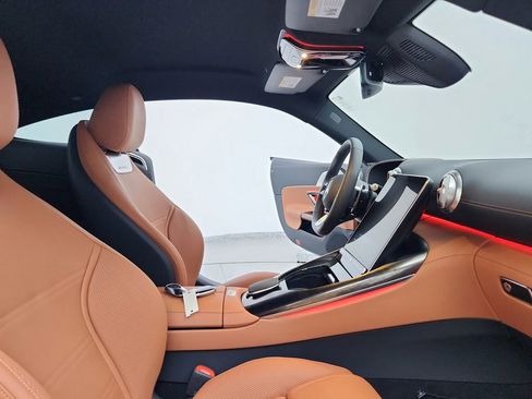 Used 2025 Mercedes-Benz AMG GT 43 image 25