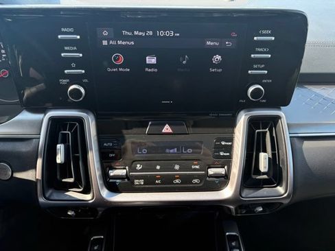 Used 2021 Kia Sorento EX FWD image 31