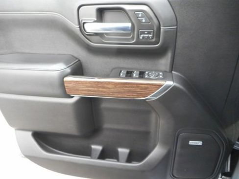 Used 2020 Chevrolet Silverado 1500 High Country w/ Safety Package II image 11