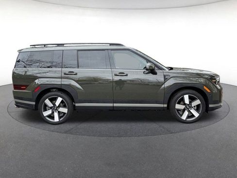 Used 2024 Hyundai Santa Fe Limited image 6