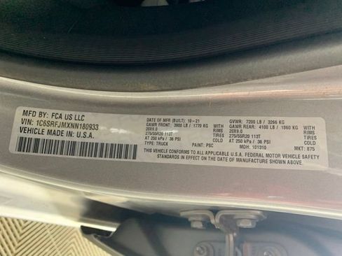 Used 2022 RAM 1500 Laramie AWD/4WD image 38