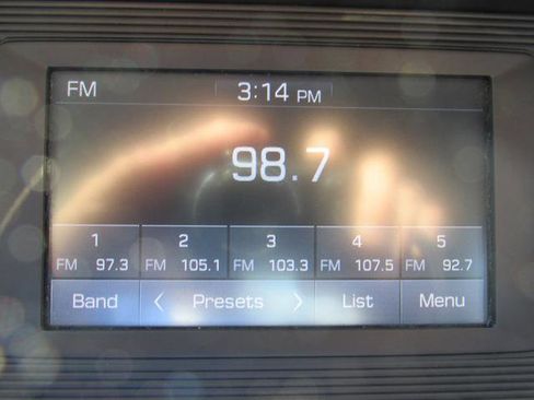 Used 2020 Hyundai Elantra SE w/ Cargo Package (C1) image 11