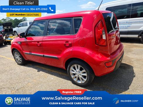 Used 2013 Kia Soul FWD image 3