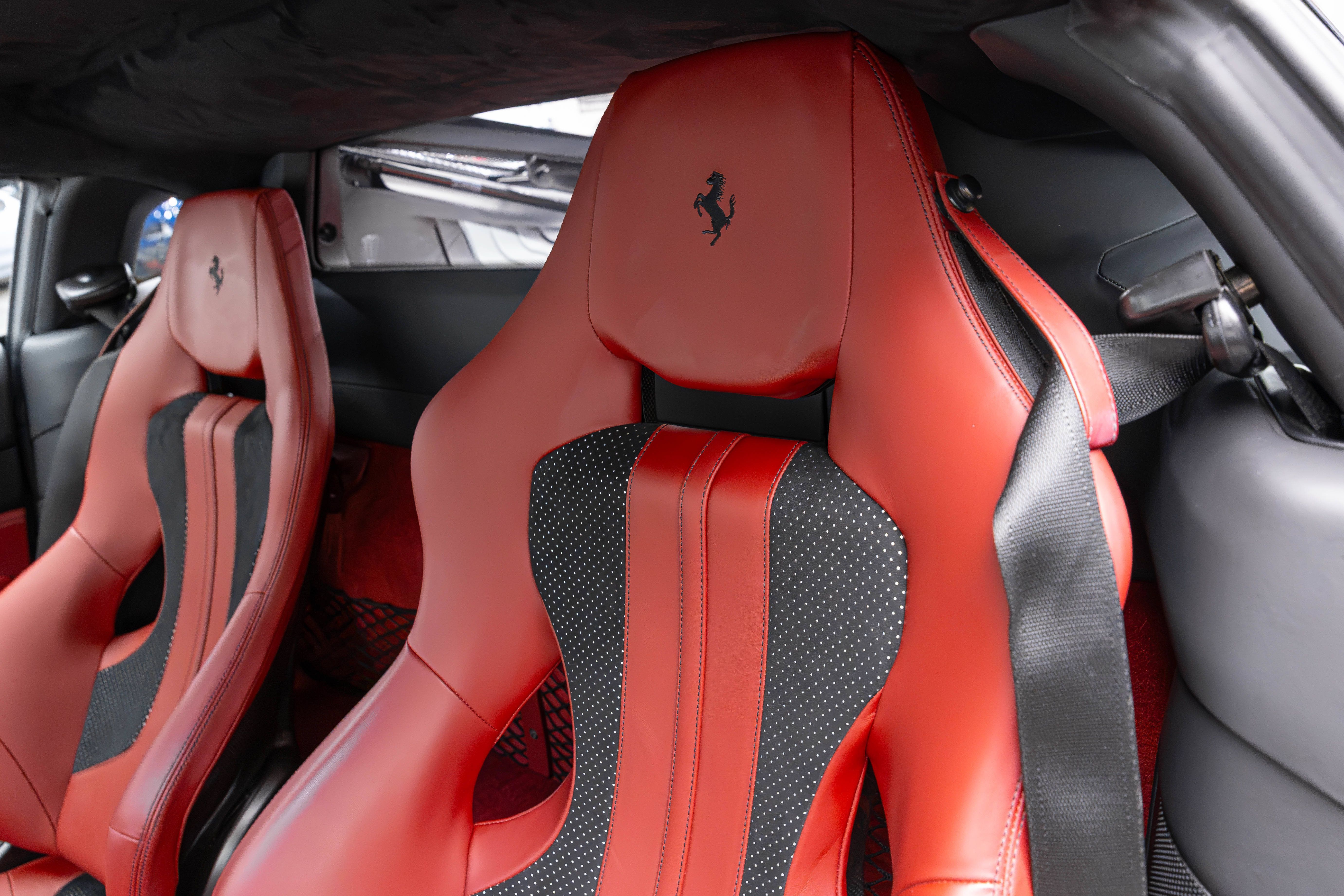 Used 2020 Ferrari F8 Tributo RWD image 21