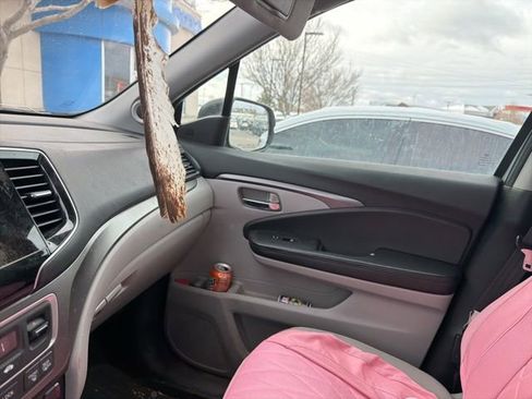 Used 2022 Honda Pilot Special Edition image 9