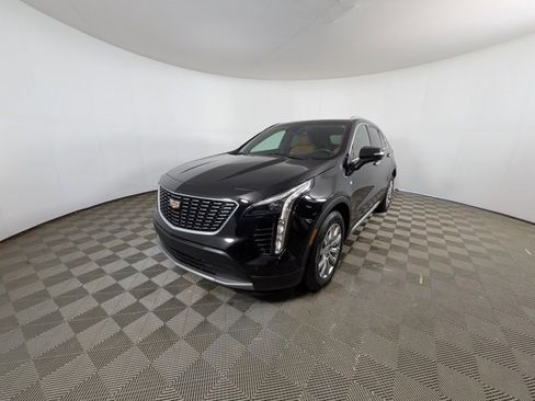 Used 2021 Cadillac XT4 Premium Luxury image 28