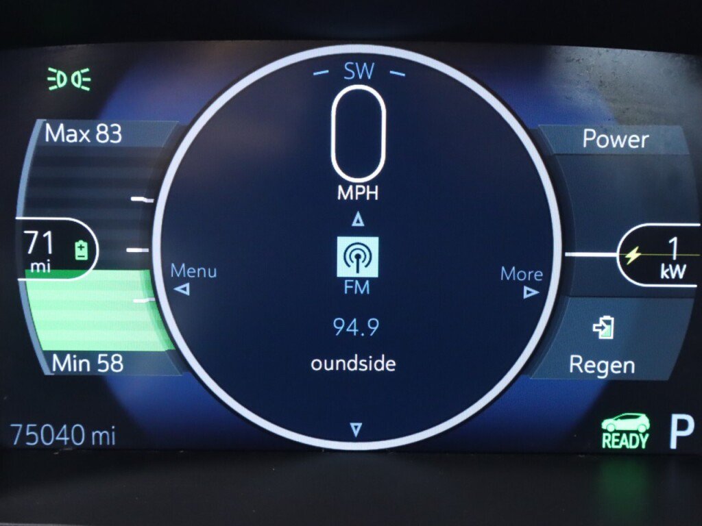 Used 2018 Chevrolet Bolt LT FWD image 14