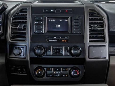 Used 2022 Ford F350 XL w/ Power Equipment Group AWD/4WD image 24