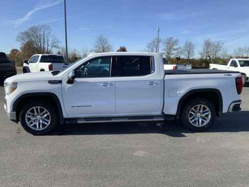 Used 2021 GMC Sierra 1500 SLT w/ SLT Premium Package image 9