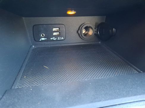 Certified 2023 Subaru Crosstrek 2.0i Premium image 24