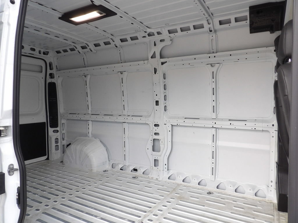 Used 2025 RAM ProMaster 3500 w/ Convenience Group FWD image 28