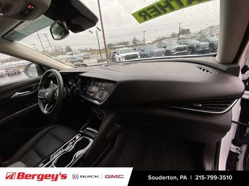 Certified 2023 Buick Envision Essence w/ Sport Touring Package image 33