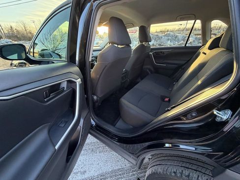 Used 2024 Toyota RAV4 LE image 16