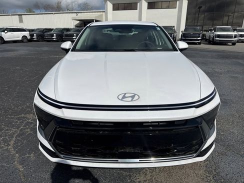 New 2026 Hyundai Sonata SEL AWD/4WD image 2